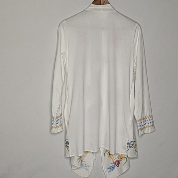 Papparazi by Biz Embroidered Cardigan Jacket - Picture 7 of 12
